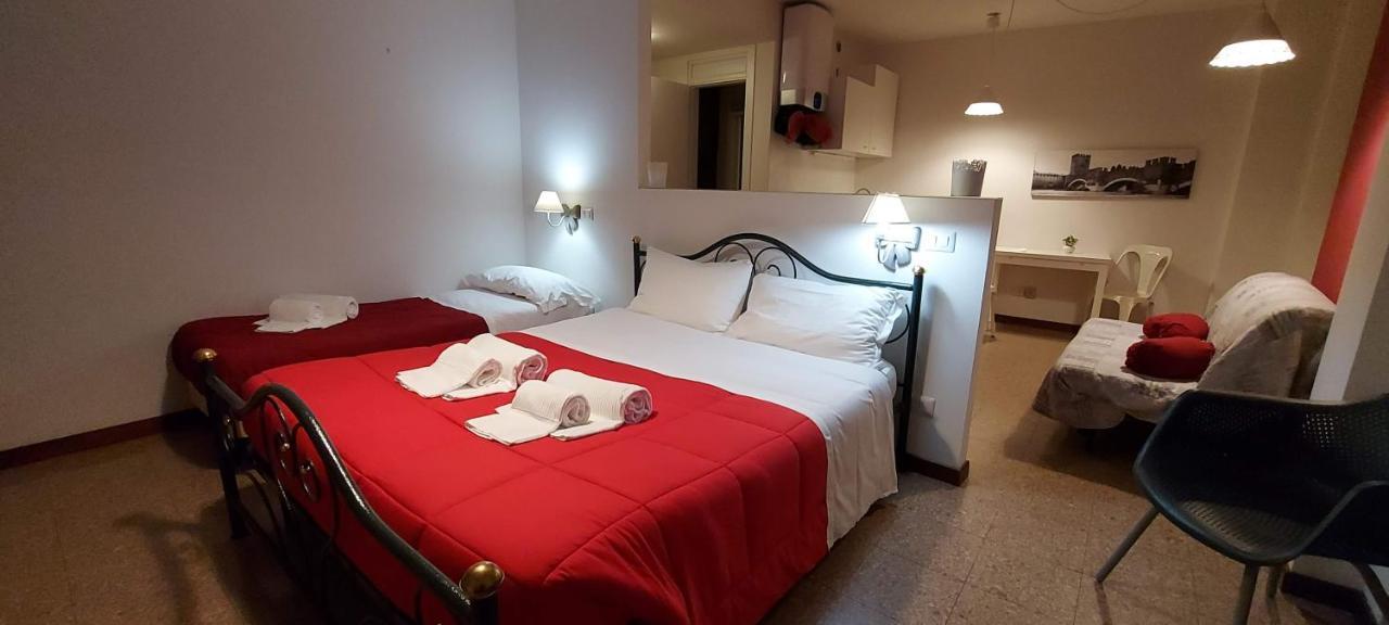 Marconi Rooms Loggia Delle Erbe Verona Exterior photo
