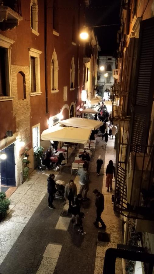 Marconi Rooms Loggia Delle Erbe Verona Exterior photo